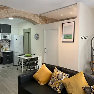  Hébergement de vacances Pintor Massanet - Casa De Piedra Adaptada En Lescala